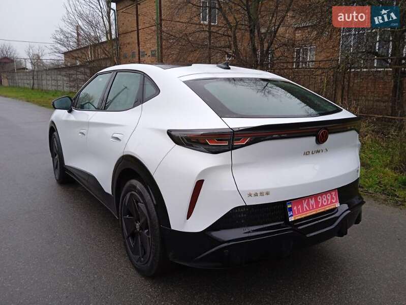 Внедорожник / Кроссовер Volkswagen ID. UNYX 2025 в Черновцах