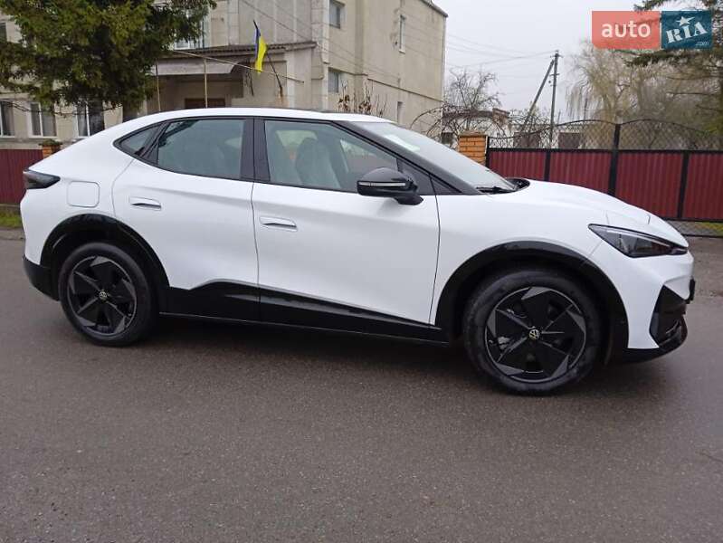 Внедорожник / Кроссовер Volkswagen ID. UNYX 2025 в Черновцах