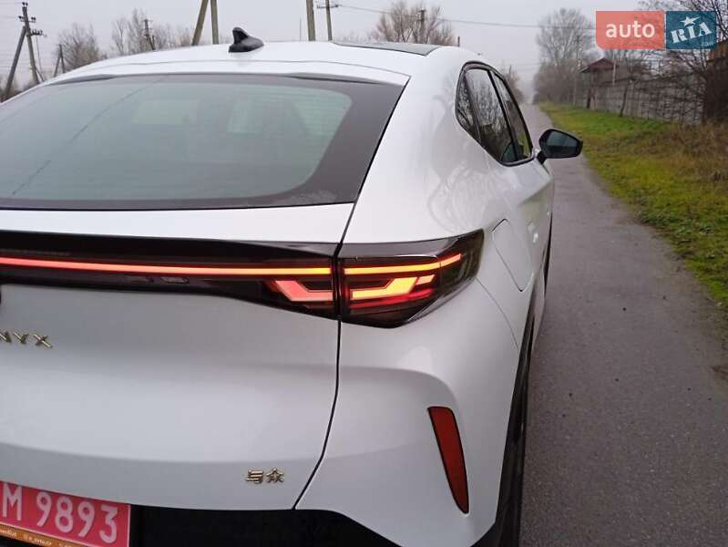 Внедорожник / Кроссовер Volkswagen ID. UNYX 2025 в Черновцах