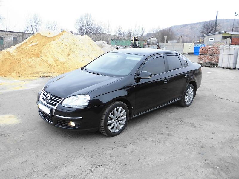 Седан Volkswagen Jetta 2008 в Селидовому