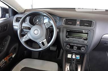 Седан Volkswagen Jetta 2014 в Киеве