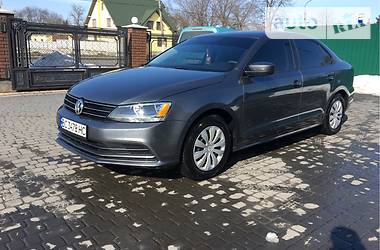 Седан Volkswagen Jetta 2016 в Львове