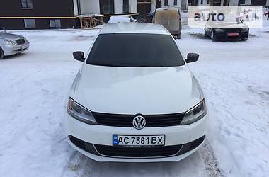 Седан Volkswagen Jetta 2012 в Львове
