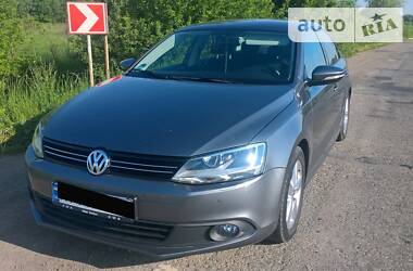 Volkswagen Jetta 2011