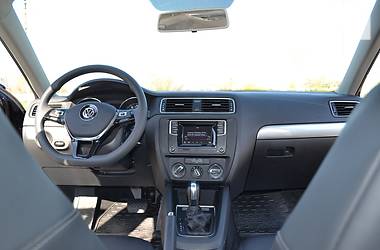 Седан Volkswagen Jetta 2017 в Черкассах