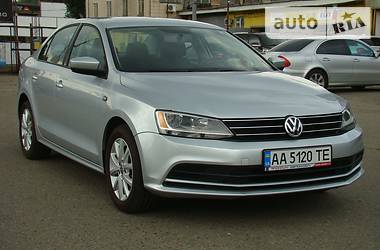 Седан Volkswagen Jetta 2015 в Киеве