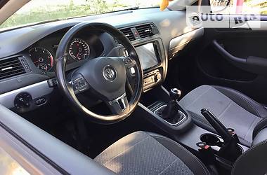 Седан Volkswagen Jetta 2011 в Харькове