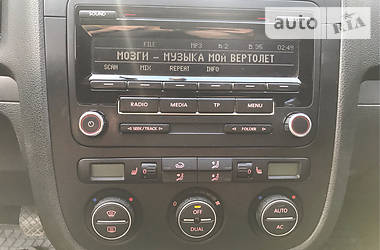 Седан Volkswagen Jetta 2008 в 