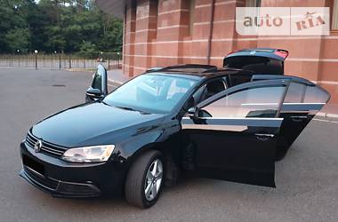 Седан Volkswagen Jetta 2013 в Одессе