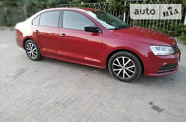 Седан Volkswagen Jetta 2016 в Львові