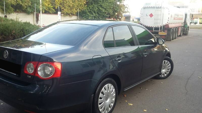 Седан Volkswagen Jetta 2008 в Черкассах