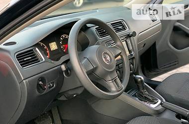 Седан Volkswagen Jetta 2012 в Одессе