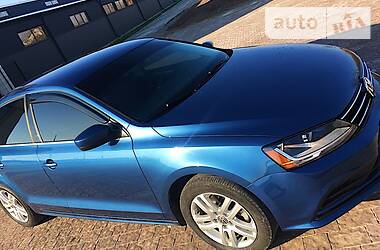 Седан Volkswagen Jetta 2017 в 