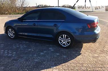 Седан Volkswagen Jetta 2017 в 