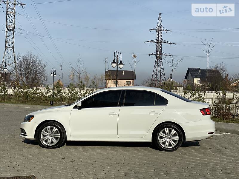 Седан Volkswagen Jetta 2017 в Івано-Франківську