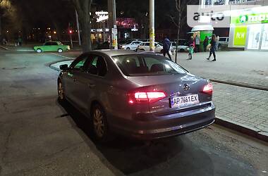 Седан Volkswagen Jetta 2014 в Запорожье