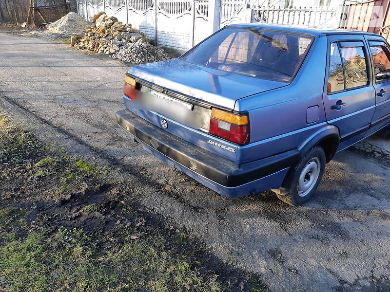 Седан Volkswagen Jetta 1989 в Рівному