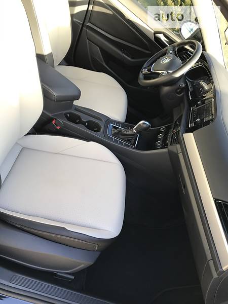 Седан Volkswagen Jetta 2018 в Харкові