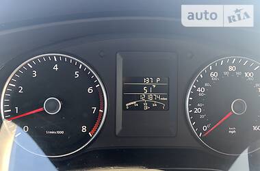 Седан Volkswagen Jetta 2013 в 