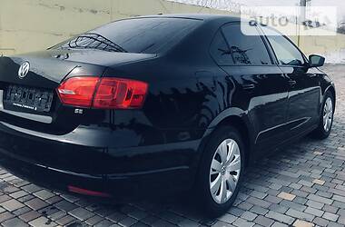 Седан Volkswagen Jetta 2012 в Днепре