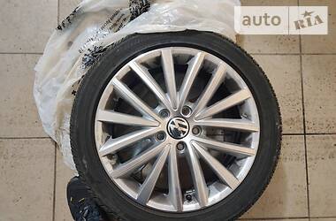 Седан Volkswagen Jetta 2016 в 