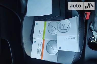 Седан Volkswagen Jetta 2016 в 