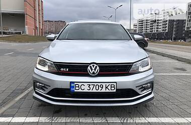 Хетчбек Volkswagen Jetta 2016 в 