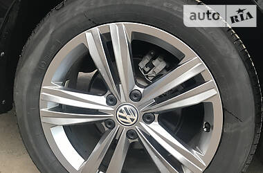 Седан Volkswagen Jetta 2018 в 