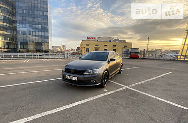 Volkswagen Jetta 2016