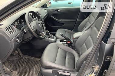 Седан Volkswagen Jetta 2012 в Києві