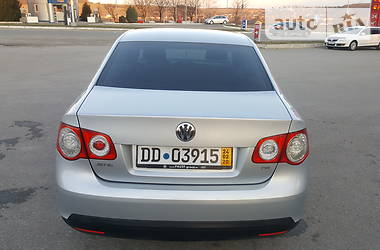 Седан Volkswagen Jetta 2007 в 