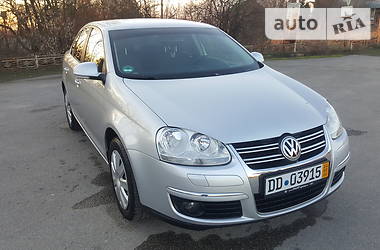 Седан Volkswagen Jetta 2007 в 