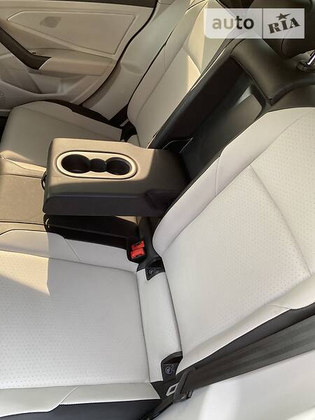 Седан Volkswagen Jetta 2018 в Сумах