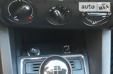 Седан Volkswagen Jetta 2014 в 