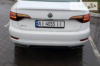 Седан Volkswagen Jetta 2018 в Києві