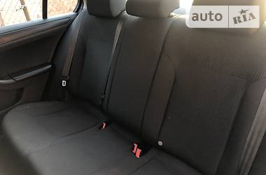 Седан Volkswagen Jetta 2015 в 