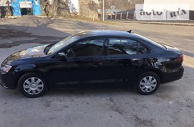 Седан Volkswagen Jetta 2015 в 