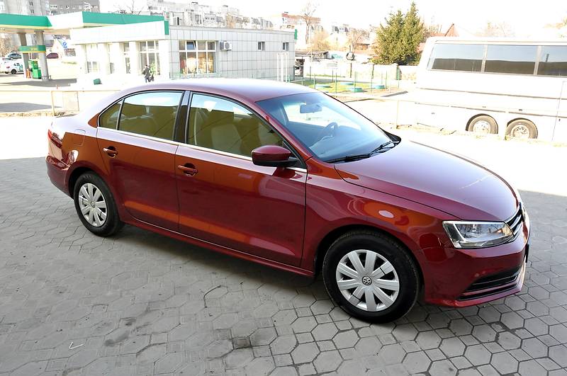 Седан Volkswagen Jetta 2017 в Львові