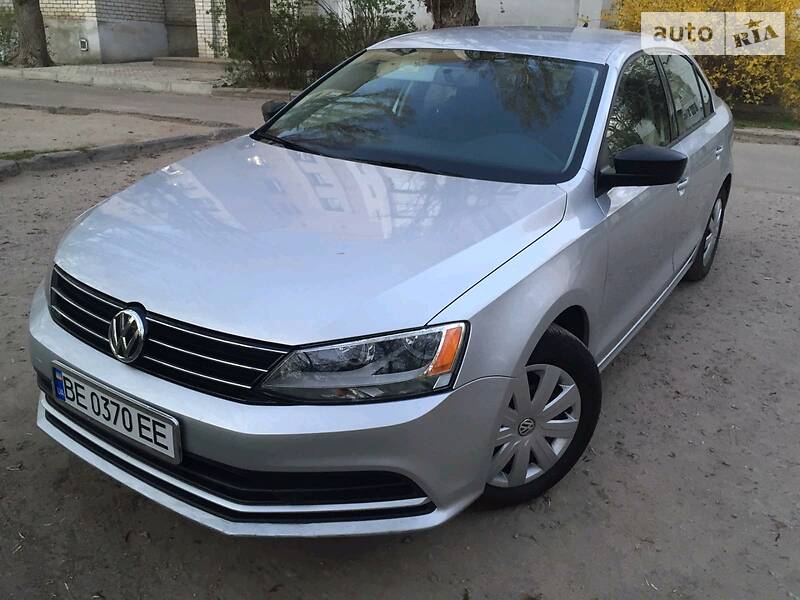 Седан Volkswagen Jetta 2015 в 