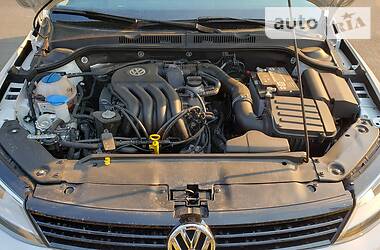 Седан Volkswagen Jetta 2014 в 