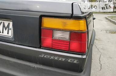 Седан Volkswagen Jetta 1992 в 