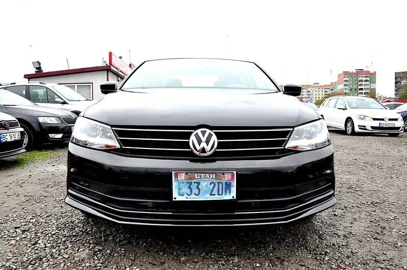 Седан Volkswagen Jetta 2017 в Львові