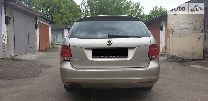 Універсал Volkswagen Jetta 2013 в Хмельницькому