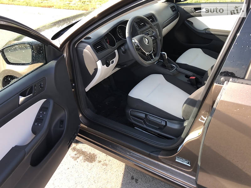 Седан Volkswagen Jetta 2014 в Ірпені