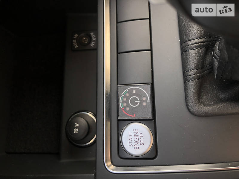 Седан Volkswagen Jetta 2014 в Ірпені