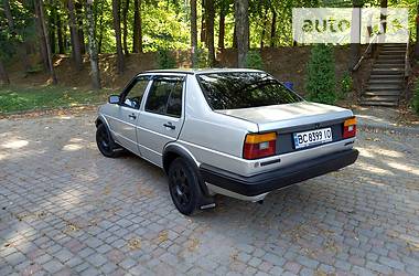 Седан Volkswagen Jetta 1986 в Дрогобичі