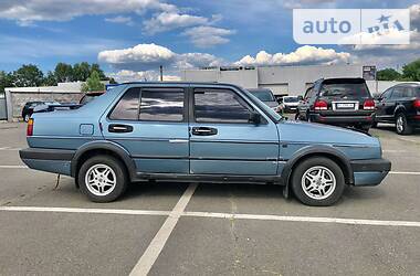 Седан Volkswagen Jetta 1990 в 