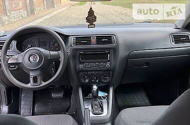 Седан Volkswagen Jetta 2013 в Тернополе