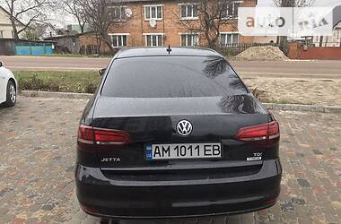 Седан Volkswagen Jetta 2016 в Коростышеве