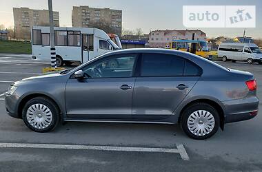 Седан Volkswagen Jetta 2011 в Каменец-Подольском